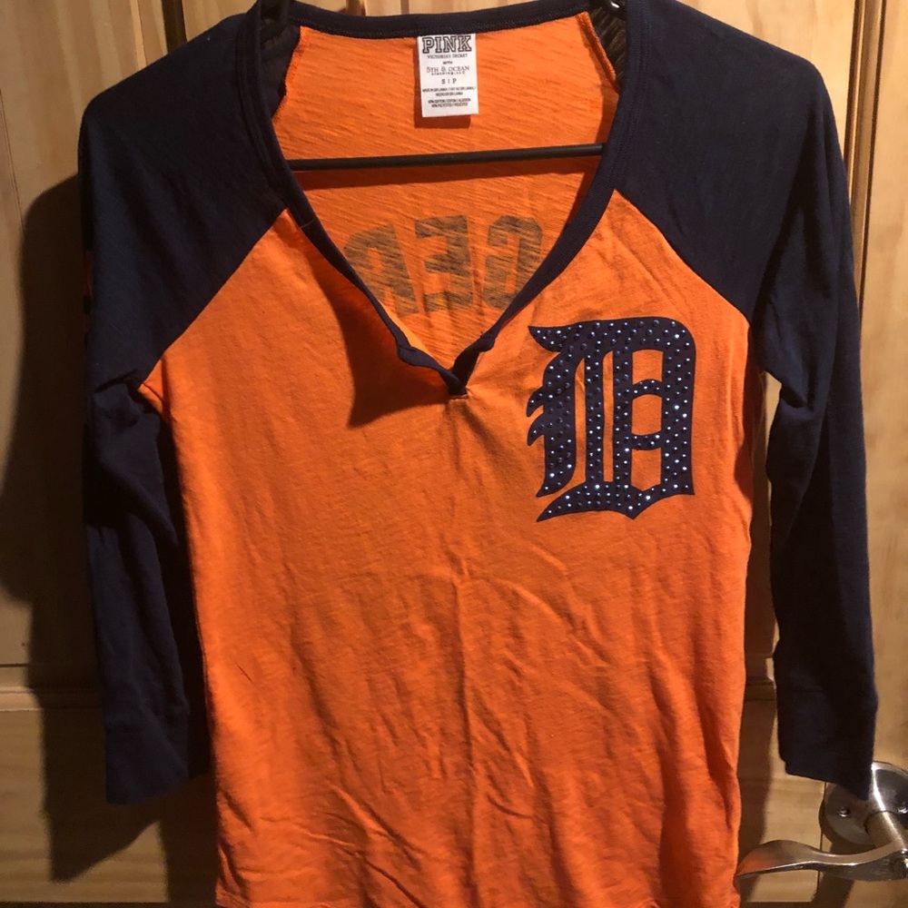 Victoria Secret PINK Detroit Tigers Shirt